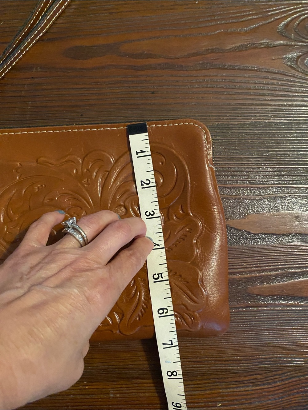 PATRICIA NASH- 2 Embossed Brown Leather Wristlets, Clutch - Picture 5 of 16
